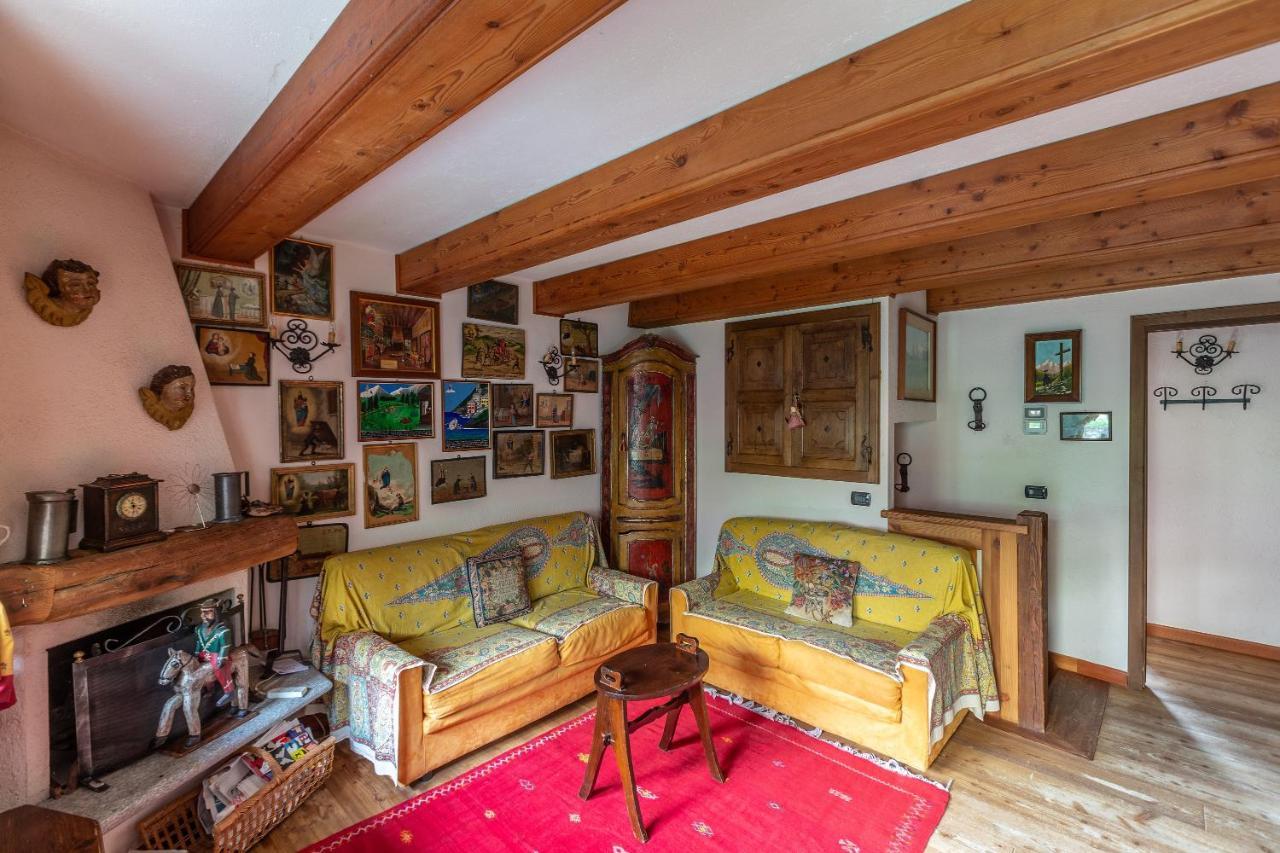 Joivy Big Flat For 6 With Backyard And Parking In Courmayeur Apartman Kültér fotó