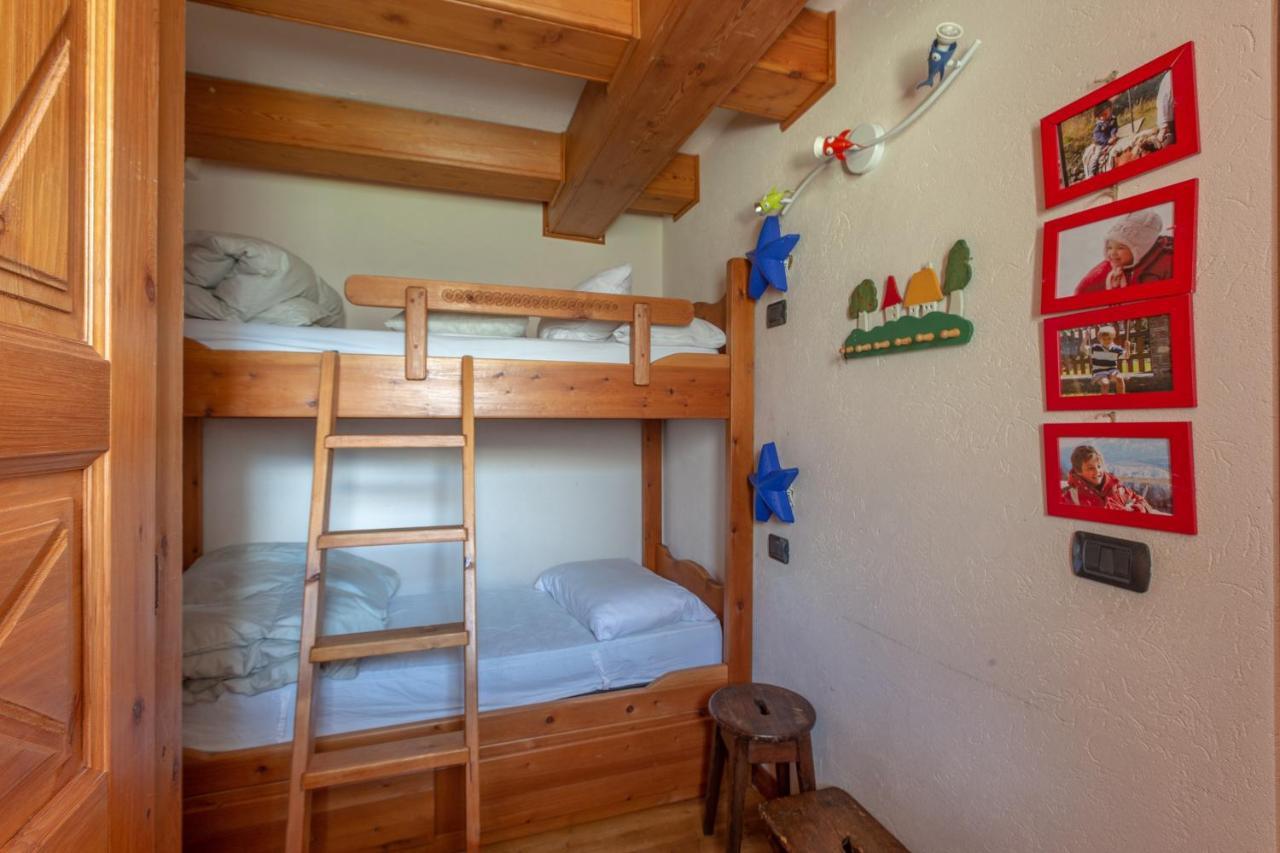 Joivy Big Flat For 6 With Backyard And Parking In Courmayeur Apartman Kültér fotó